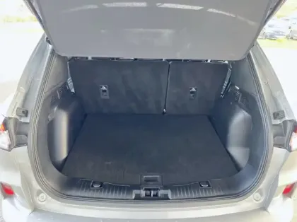 Photo 10 Ford Kuga 2.5 Duratec 190ch FHEV E85 ST-Line BVA