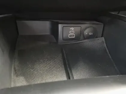 Photo 18 Ford Kuga 2.5 Duratec 190ch FHEV E85 ST-Line BVA