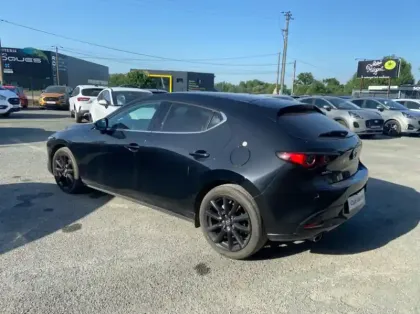 Photo 12 Mazda Mazda3 2.5 e-SKYACTIV-G M-Hybrid 140ch Homura 2025
