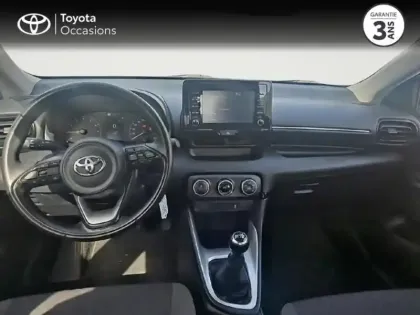 Photo 7 Toyota Yaris  70 VVT-i Dynamic 5p MY22