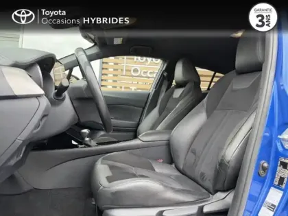 Photo 10 Toyota C-HR  122h Collection 2WD E-CVT RC18