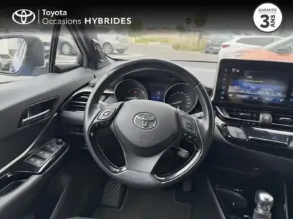 Photo 8 Toyota C-HR  122h Collection 2WD E-CVT RC18