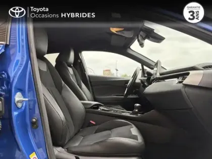 Photo 5 Toyota C-HR  122h Collection 2WD E-CVT RC18