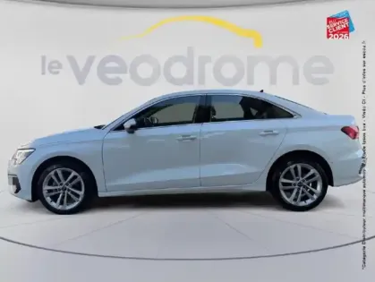 Photo 8 Audi A3  Berline 30 TFSI 110ch Mild Hybrid Business line S tronic 7