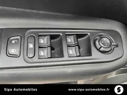 Photo 24 Jeep Renegade  1.0 GSE T3 120 ch BVM6