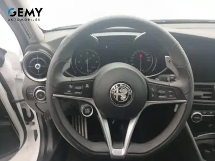 Photo 33 Alfa Romeo Giulia  2.2 210 ch AT8 Q4