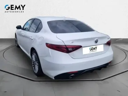 Photo 6 Alfa Romeo Giulia  2.2 210 ch AT8 Q4