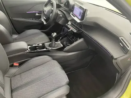 Photo 59 Peugeot 208  PureTech 100 S&S BVM6