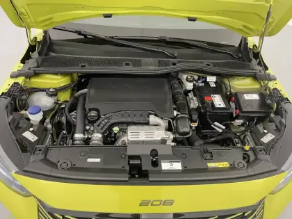 Photo 52 Peugeot 208  PureTech 100 S&S BVM6