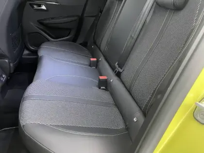 Photo 46 Peugeot 208  PureTech 100 S&S BVM6