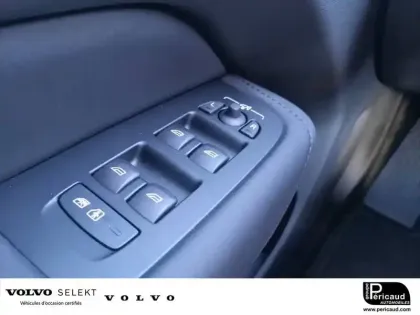 Photo 17 Volvo Xc60  T6 AWD Hybride rechargeable 253 ch+145 ch Geartronic 8