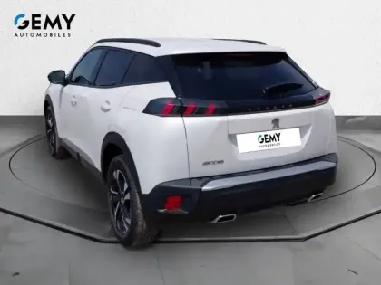 Photo 6 Peugeot 2008  PureTech 130 S&S EAT8