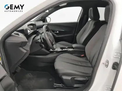 Photo 29 Peugeot 2008  PureTech 130 S&S EAT8