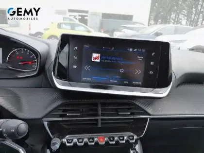 Photo 12 Peugeot 208  BlueHDi 100 S&S BVM6