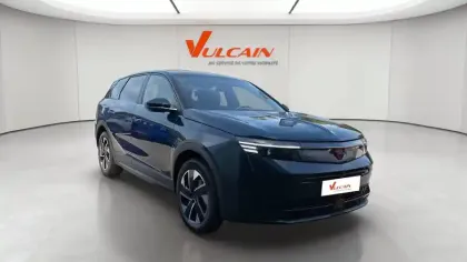 Photo 8 Opel Grandland  1.2 Turbo Hybrid 145 ch e-DCT6