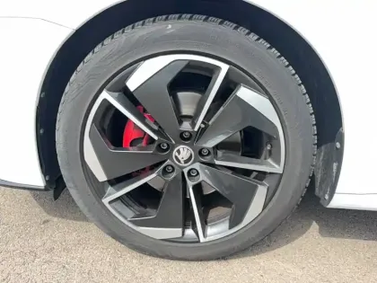 Photo 18 Skoda Octavia  Combi 2.0 TDI 200 ch DSG7