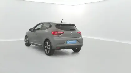 Photo 11 Renault Clio  SCe 65