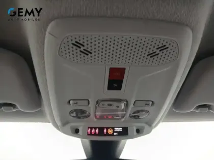 Photo 37 Peugeot 208  BlueHDi 100 S&S BVM6