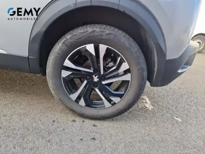 Photo 10 Peugeot 2008  PureTech 130 S&S BVM6