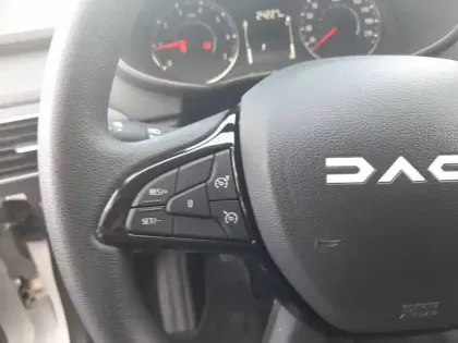 Photo 23 Dacia Sandero  SCe 65