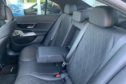 Photo 10 Mercedes Classe E  300 de Hybrid EQ 9G-Tronic 4MATIC