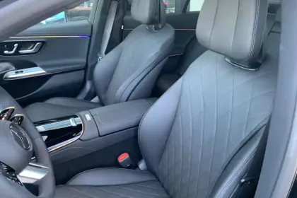 Photo 9 Mercedes Classe E  300 de Hybrid EQ 9G-Tronic 4MATIC