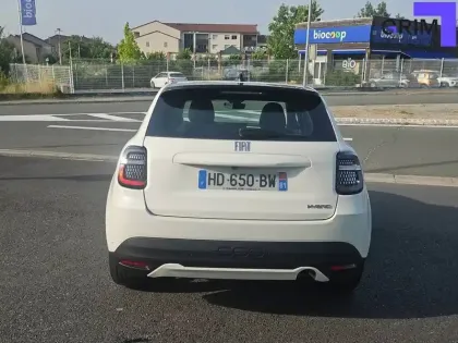 Photo 18 Fiat 600  1.2 Hybrid 100ch DCT6