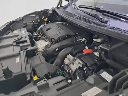 Photo 14 Peugeot 3008  Hybrid 225 e-EAT8