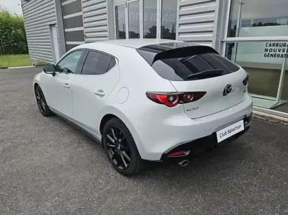 Photo 12 Mazda Mazda3 2.5 e-SKYACTIV-G M-Hybrid 140ch Homura 2025