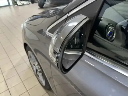 Photo 9 Mercedes Classe B 200 d AMG Line