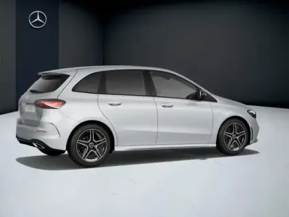 Photo 18 Mercedes Classe B 200 d AMG Line