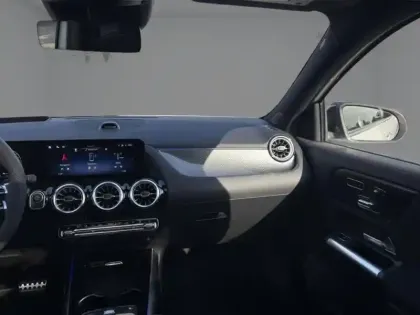 Photo 13 Mercedes GLA 250 e Hybrid EQ AMG Line