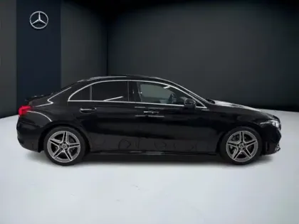 Photo 5 Mercedes Classe A 200 d Berline AMG Line