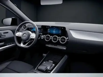 Photo 8 Mercedes GLA 200 d AMG Line