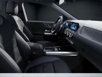 Photo 34 Mercedes Classe B 200 d AMG Line