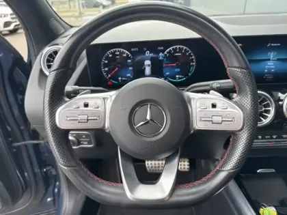 Photo 18 Mercedes GLA 250 e AMG Line