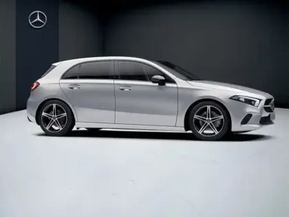 Photo 17 Mercedes Classe A A 220 d