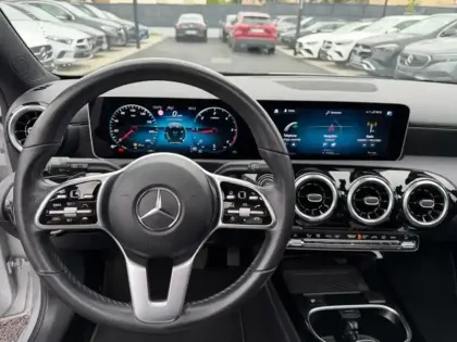 Photo 34 Mercedes Classe A A 220 d