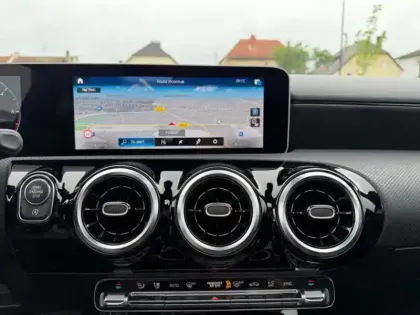 Photo 38 Mercedes Classe A A 220 d