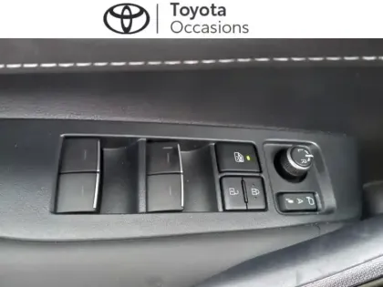 Photo 12 Toyota Corolla  122h Design MY22