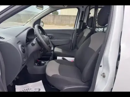 Photo 9 Dacia Dokker  1.5 Blue dCi 75ch Essentiel