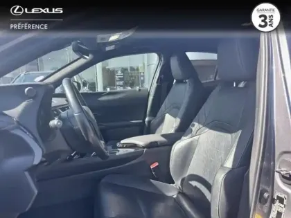 Photo 12 Lexus UX  250h 4WD Le MY19