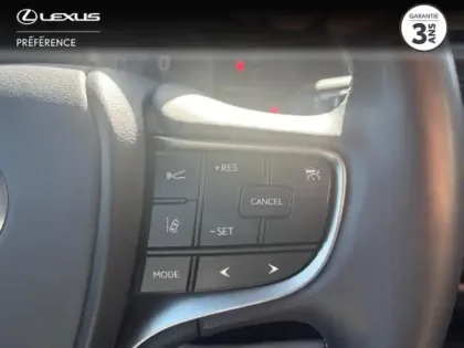 Photo 9 Lexus UX  250h 4WD Le MY19