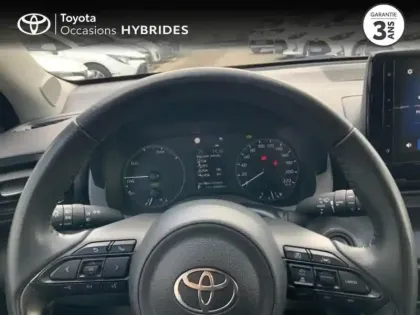 Photo 12 Toyota Yaris  116h Dynamic Business MC24