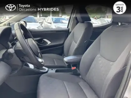 Photo 11 Toyota Yaris  116h Dynamic Business MC24