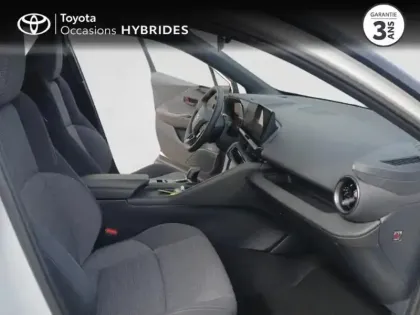 Photo 5 Toyota C-HR  1.8 Hybride 140ch Graphic MY26