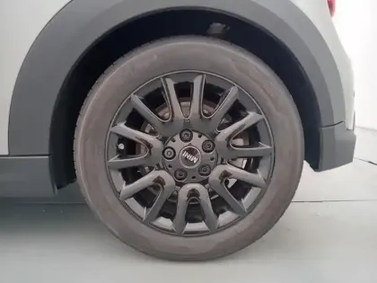 Photo 6 Mini Mini  Cooper 136ch  Edition Camden BVA7