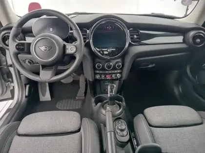 Photo 11 Mini Mini  Cooper 136ch  Edition Camden BVA7