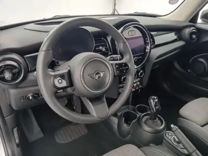Photo 12 Mini Mini  Cooper 136ch  Edition Camden BVA7