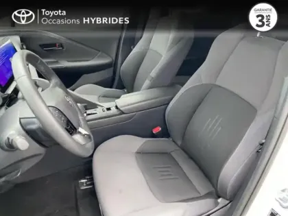 Photo 10 Toyota C-HR  2.0 Hybride 200ch Design NG23